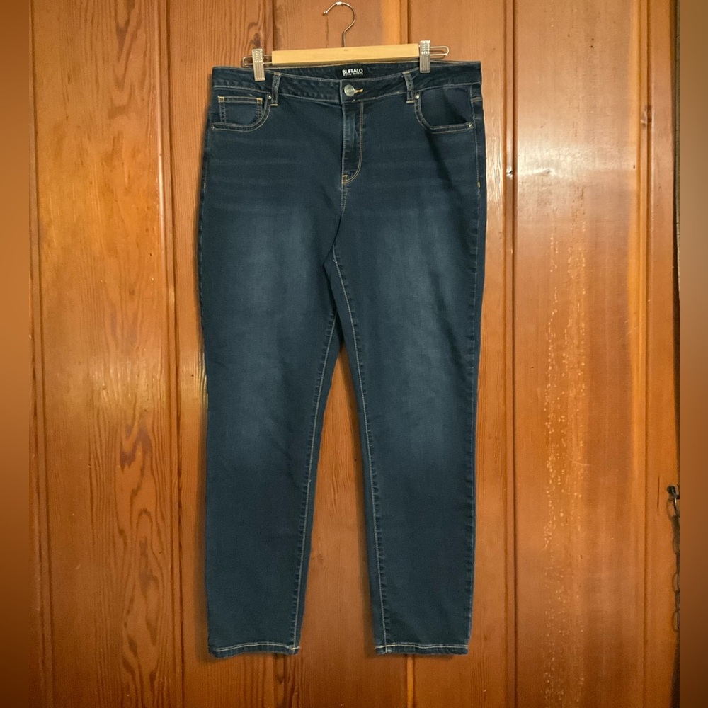 Women's Buffalo David Bitton Pursuit Mid-Rise Skinny Jean Size14 #2364